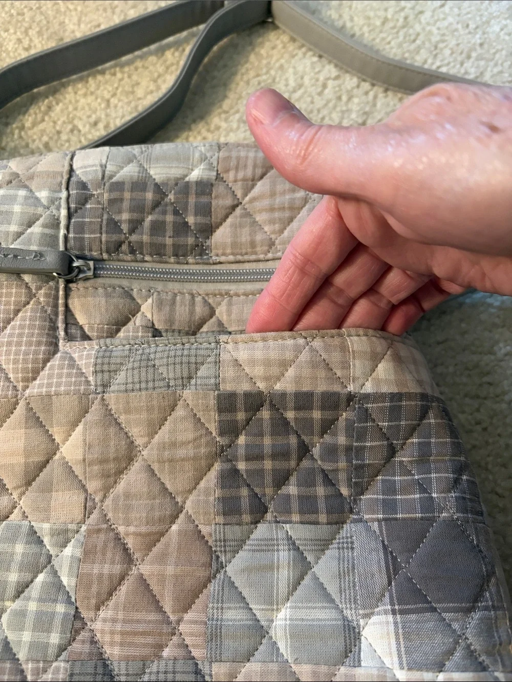 Donna Sharp Quilted Patchwork Plaid Crossbody Bag in Neutral Colors - NWOT